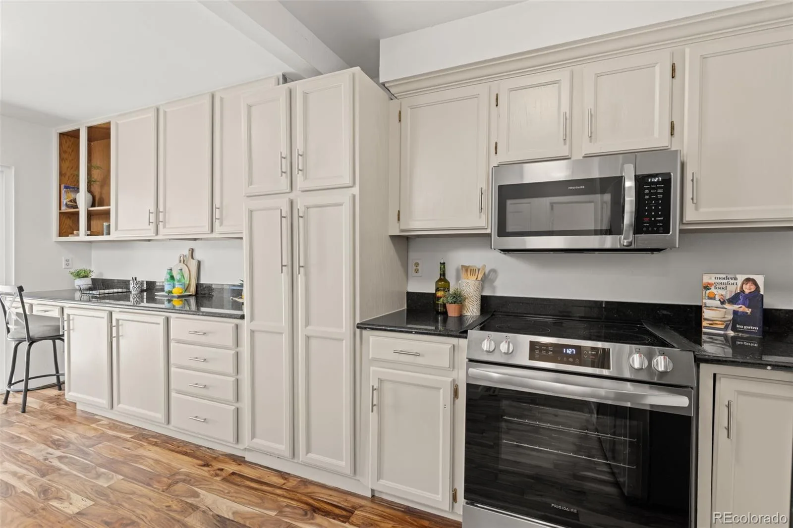 1930 S Helena Street #D Aurora CO 80013 | MLS #REC4083760 08142026202245 1600 14