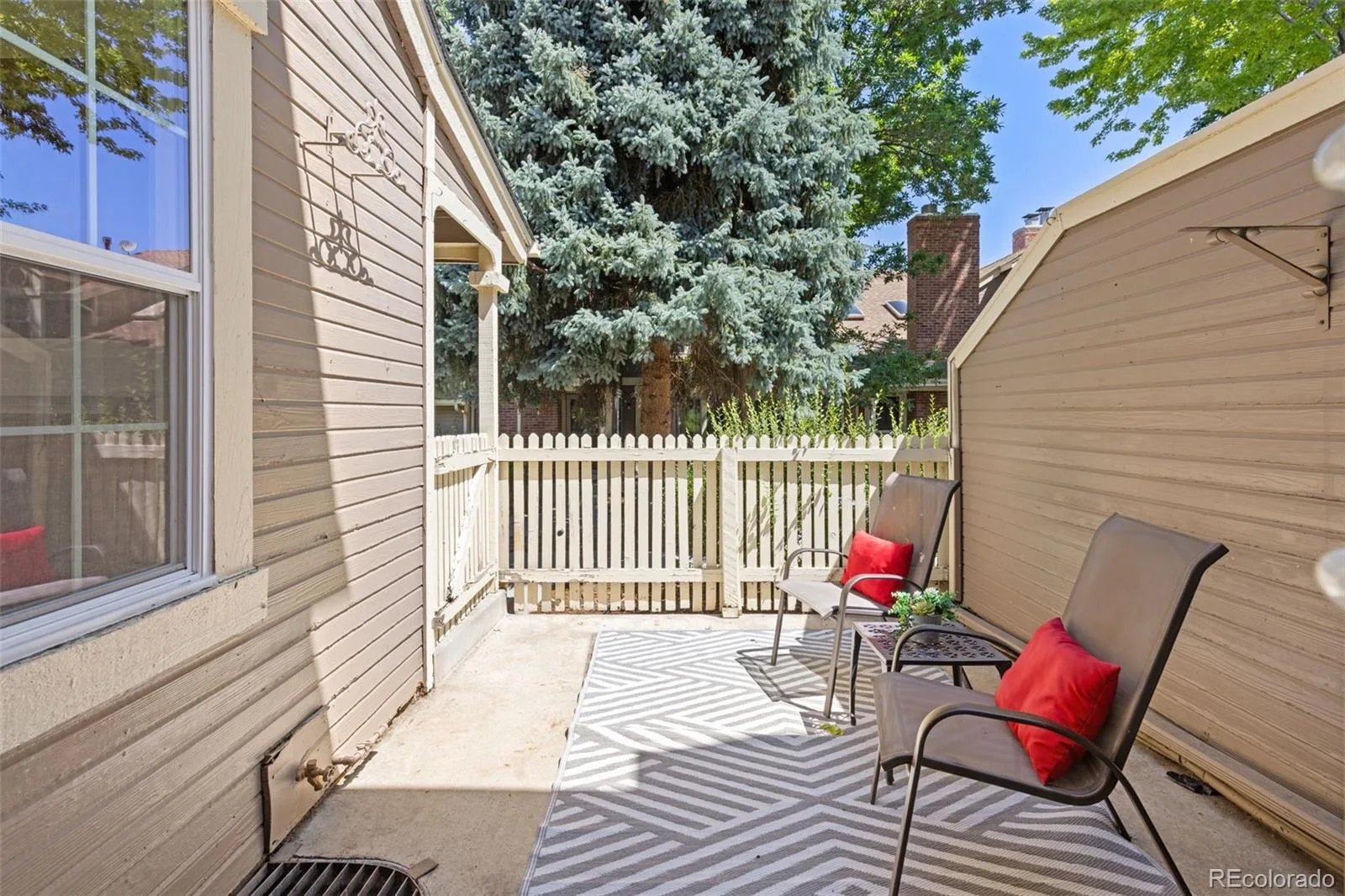 1930 S Helena Street #D Aurora CO 80013 | MLS #REC4083760 08142026202245 1600 16