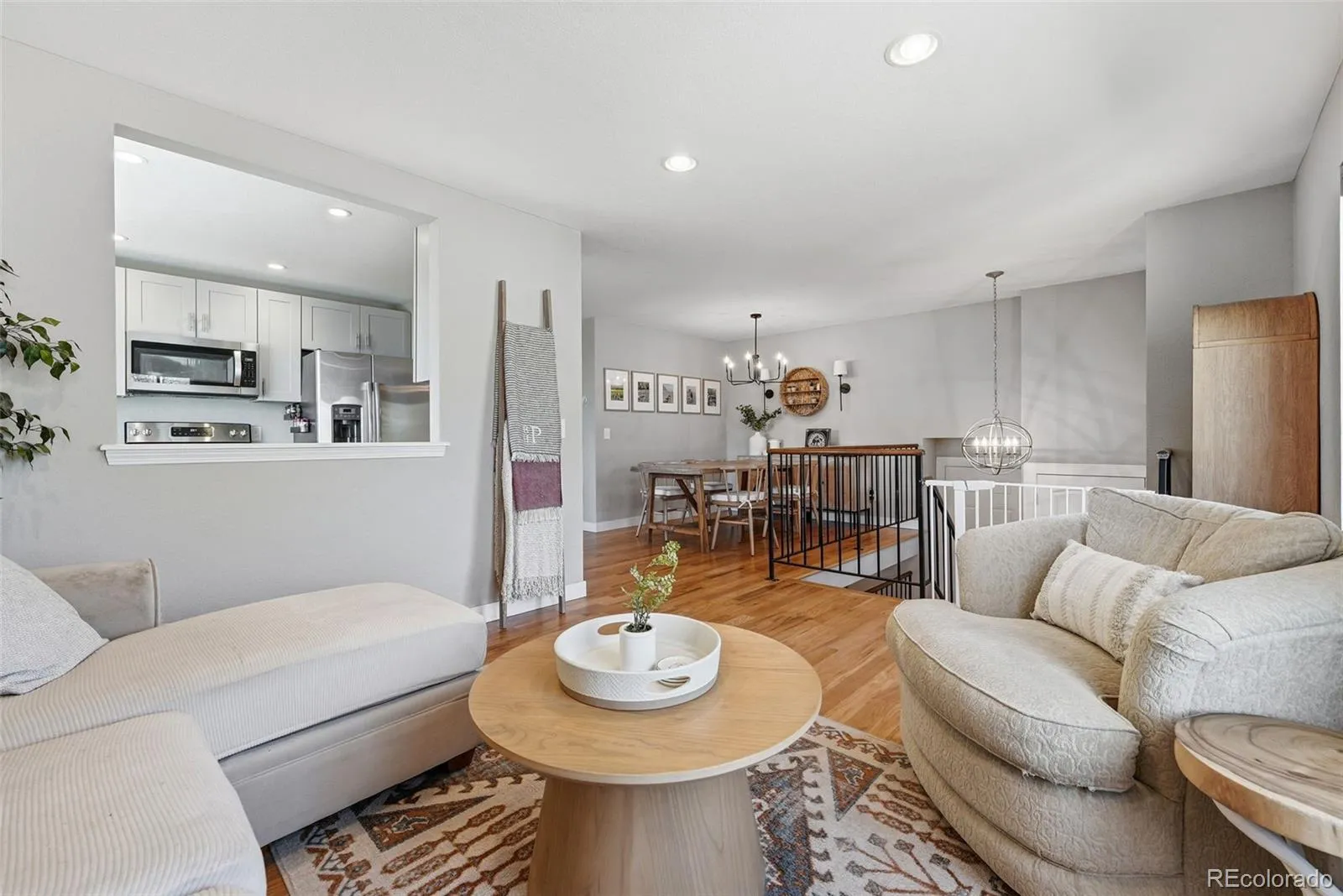 04172026185105 1600 12