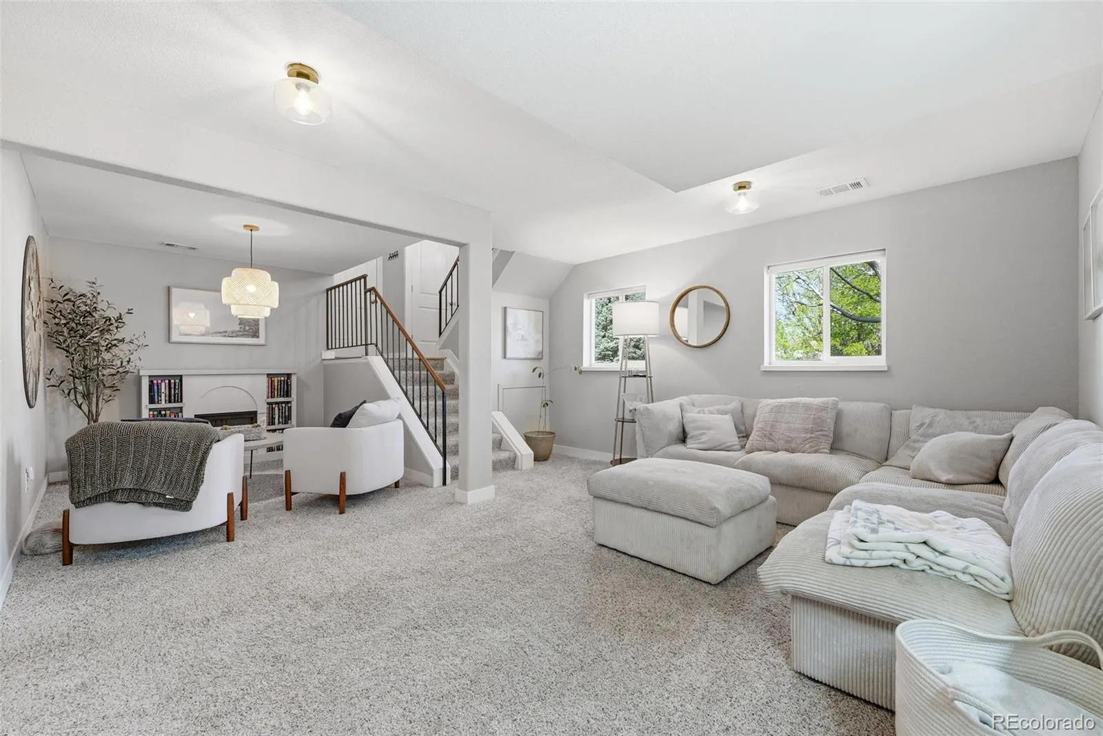 04172026185105 1600 22