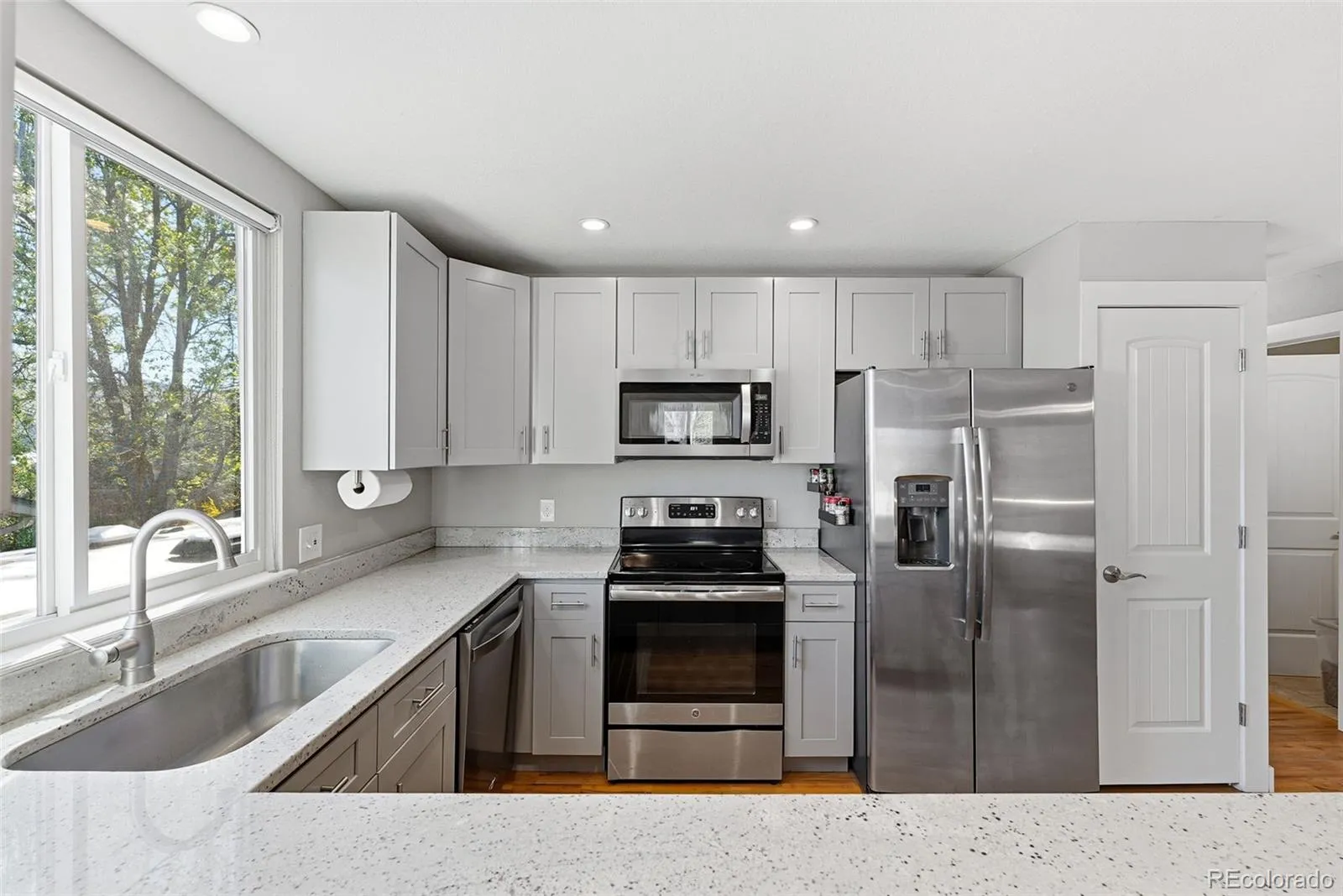 04172026185105 1600 3