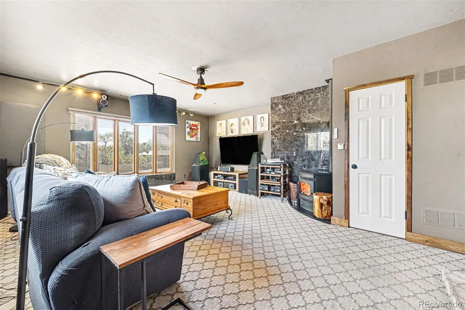 10215 W 17th Place Lakewood CO 80215 MLS #REC4084172 05122026143625 1600 20