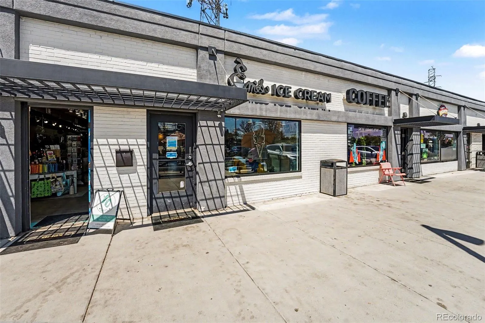 10215 W 17th Place Lakewood CO 80215 MLS #REC4084172 05122026143625 1600 41