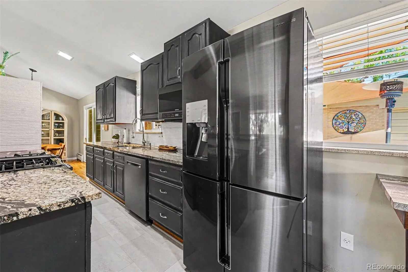 10215 W 17th Place Lakewood CO 80215 MLS #REC4084172 05122026143625 1600 8