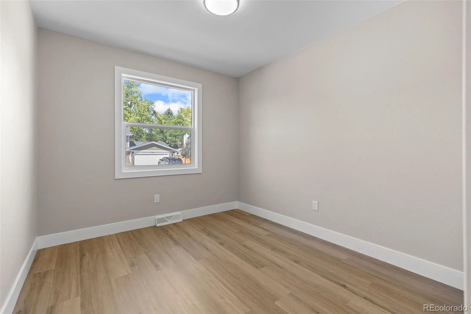 6438 S Harlan Way Littleton CO 80123 | MLS #REC4084537 08202026204606 1600 17