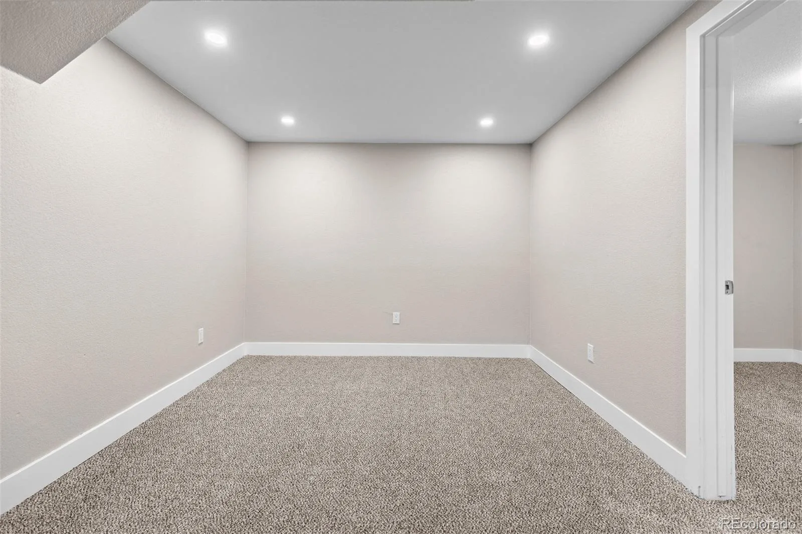 6438 S Harlan Way Littleton CO 80123 | MLS #REC4084537 08202026204606 1600 26