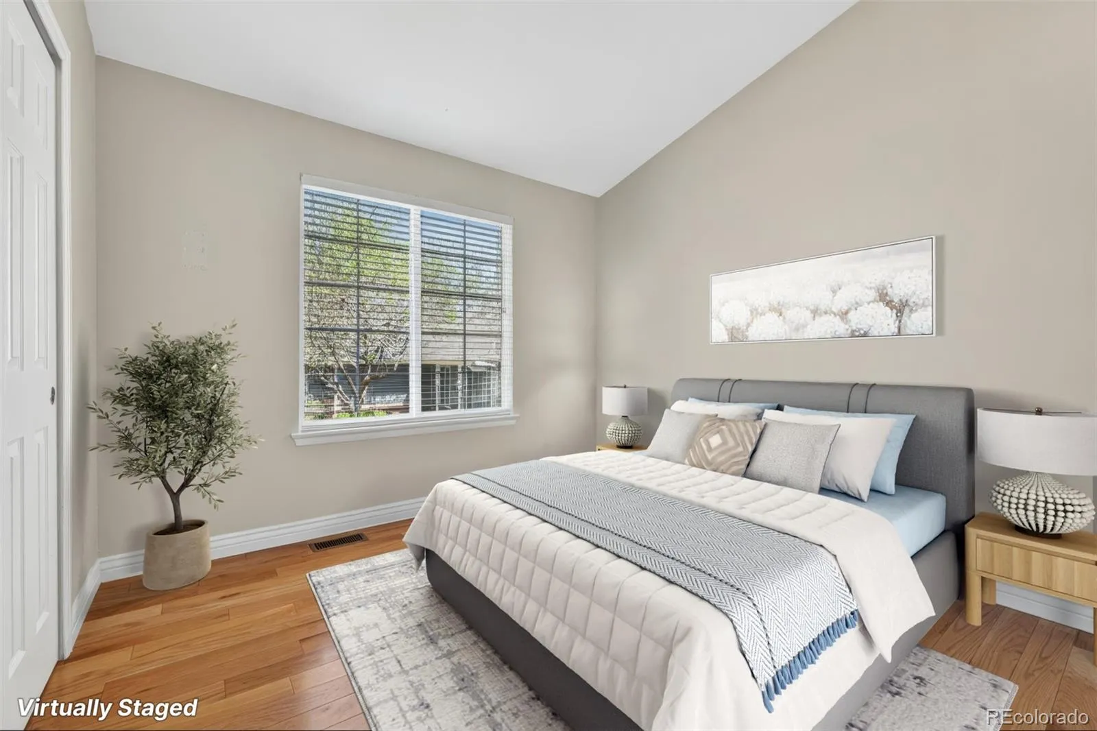 952 S Quintero Court Aurora CO 80017 MLS #REC4084545 05182026184518 1600 11