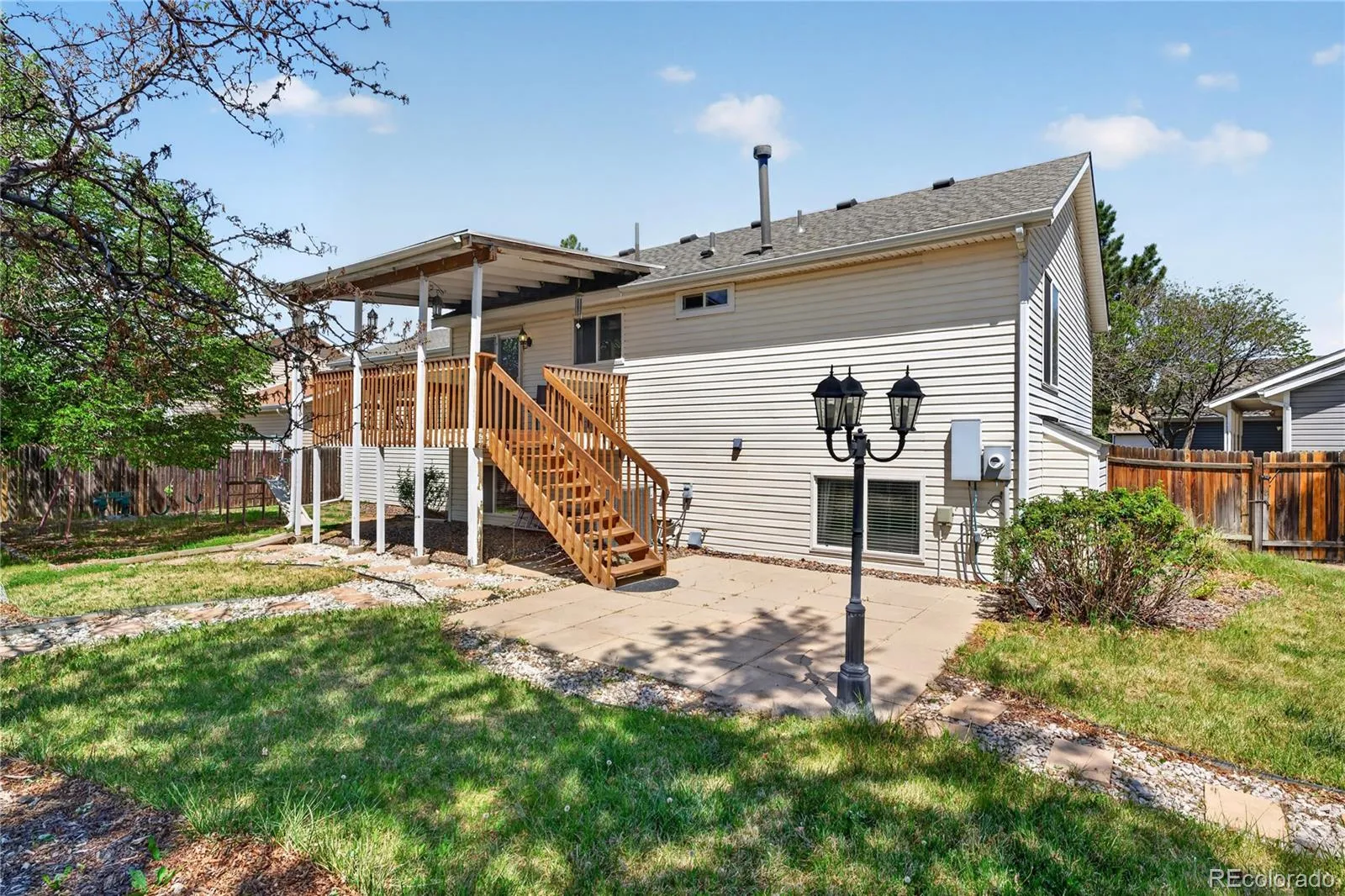 952 S Quintero Court Aurora CO 80017 MLS #REC4084545 05182026184518 1600 24
