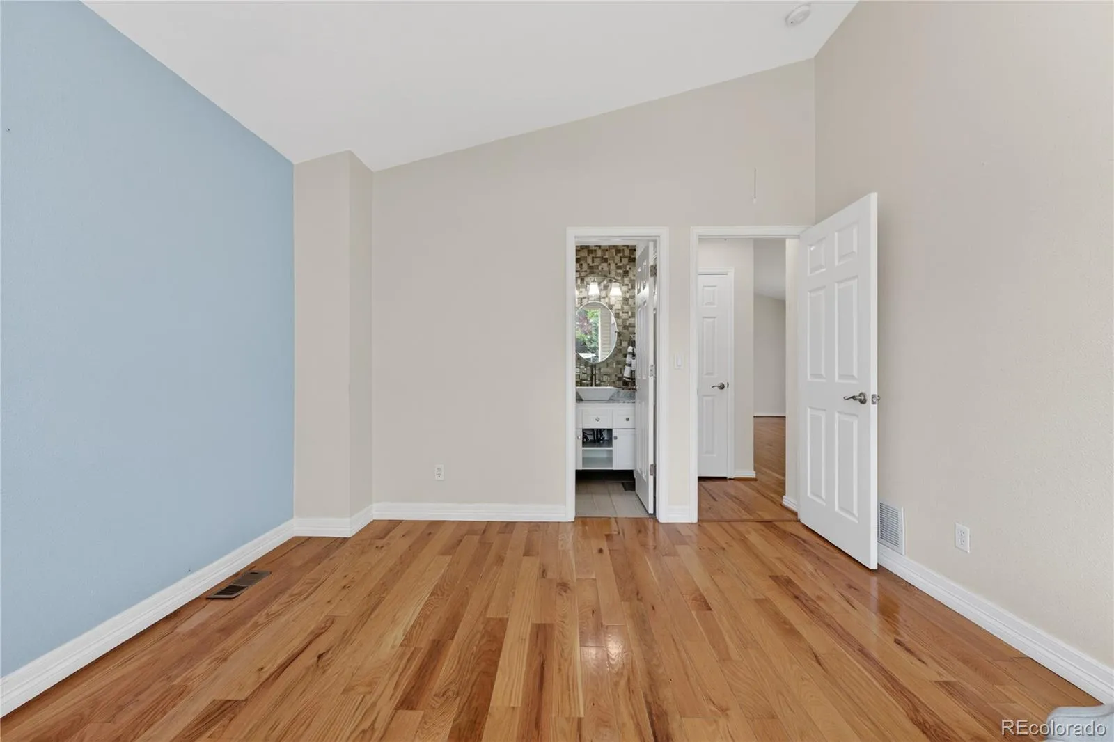952 S Quintero Court Aurora CO 80017 MLS #REC4084545 05182026184518 1600 9