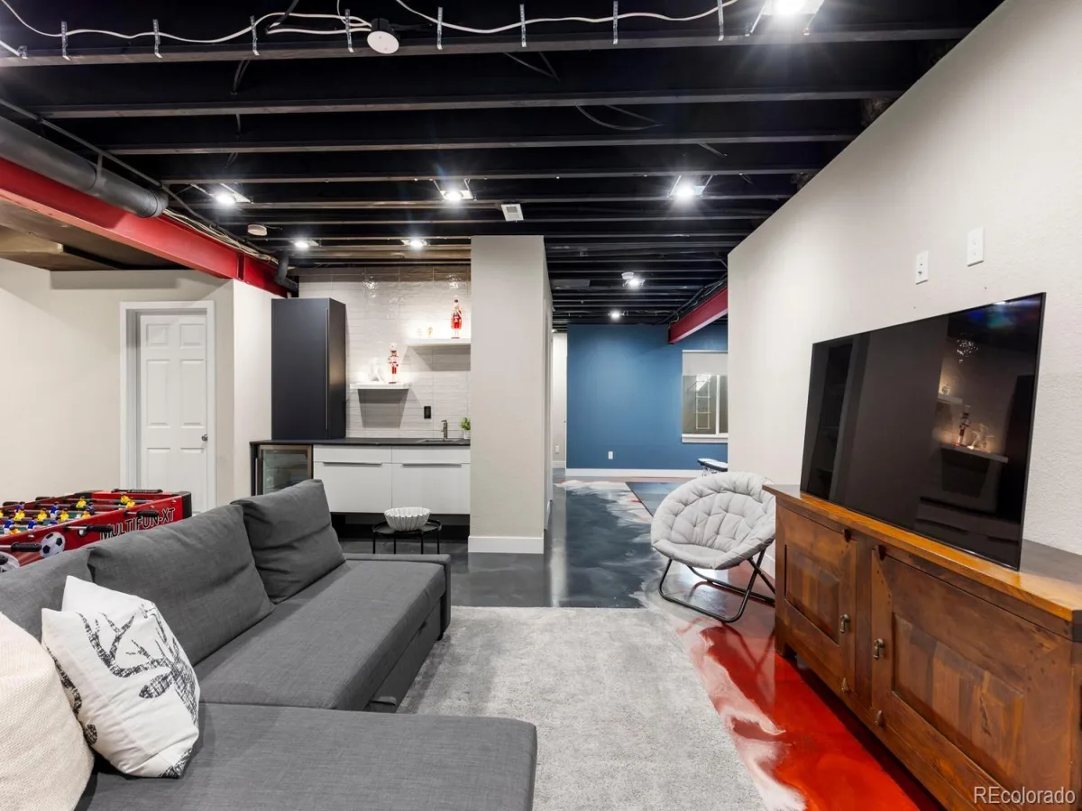 10424 Maplebrook Way Highlands Ranch CO 80126 | MLS #REC4086847 08192026170456 1200 34