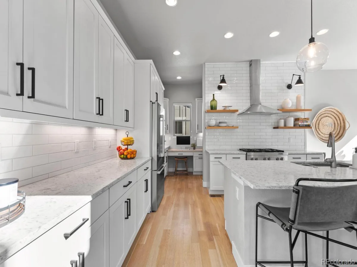 10424 Maplebrook Way Highlands Ranch CO 80126 | MLS #REC4086847 08192026170456 1200 6