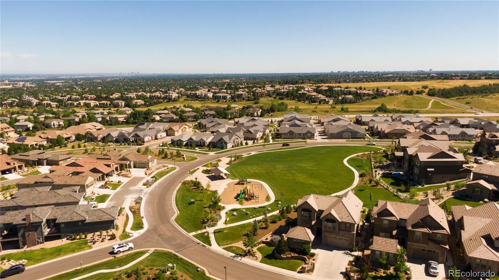 10424 Maplebrook Way Highlands Ranch CO 80126 | MLS #REC4086847 08192026170456 1600 48