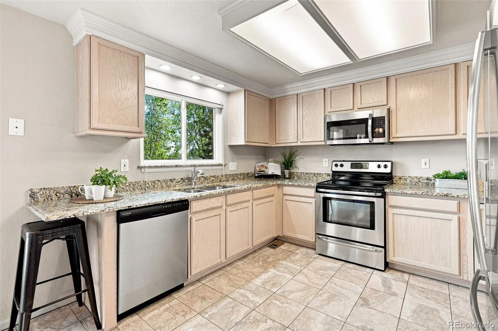 19931 E Radcliff Place Aurora CO 80015 | MLS #REC4092535 08312026153900 1600 12