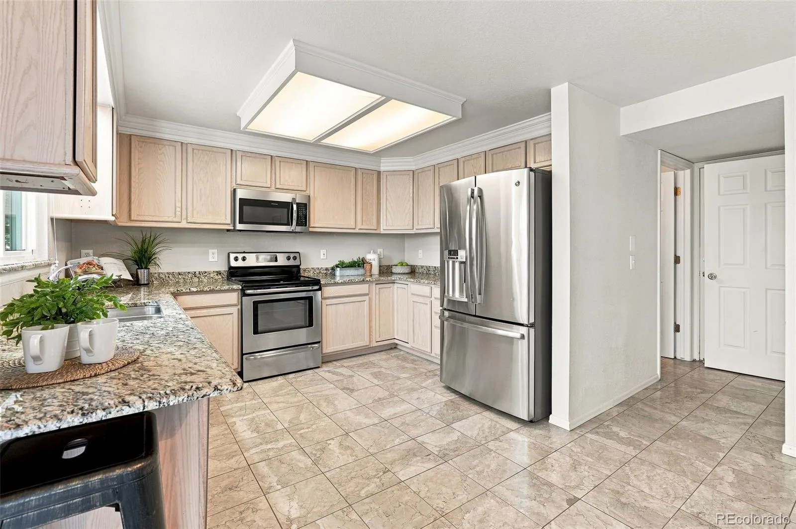 19931 E Radcliff Place Aurora CO 80015 | MLS #REC4092535 08312026153900 1600 14