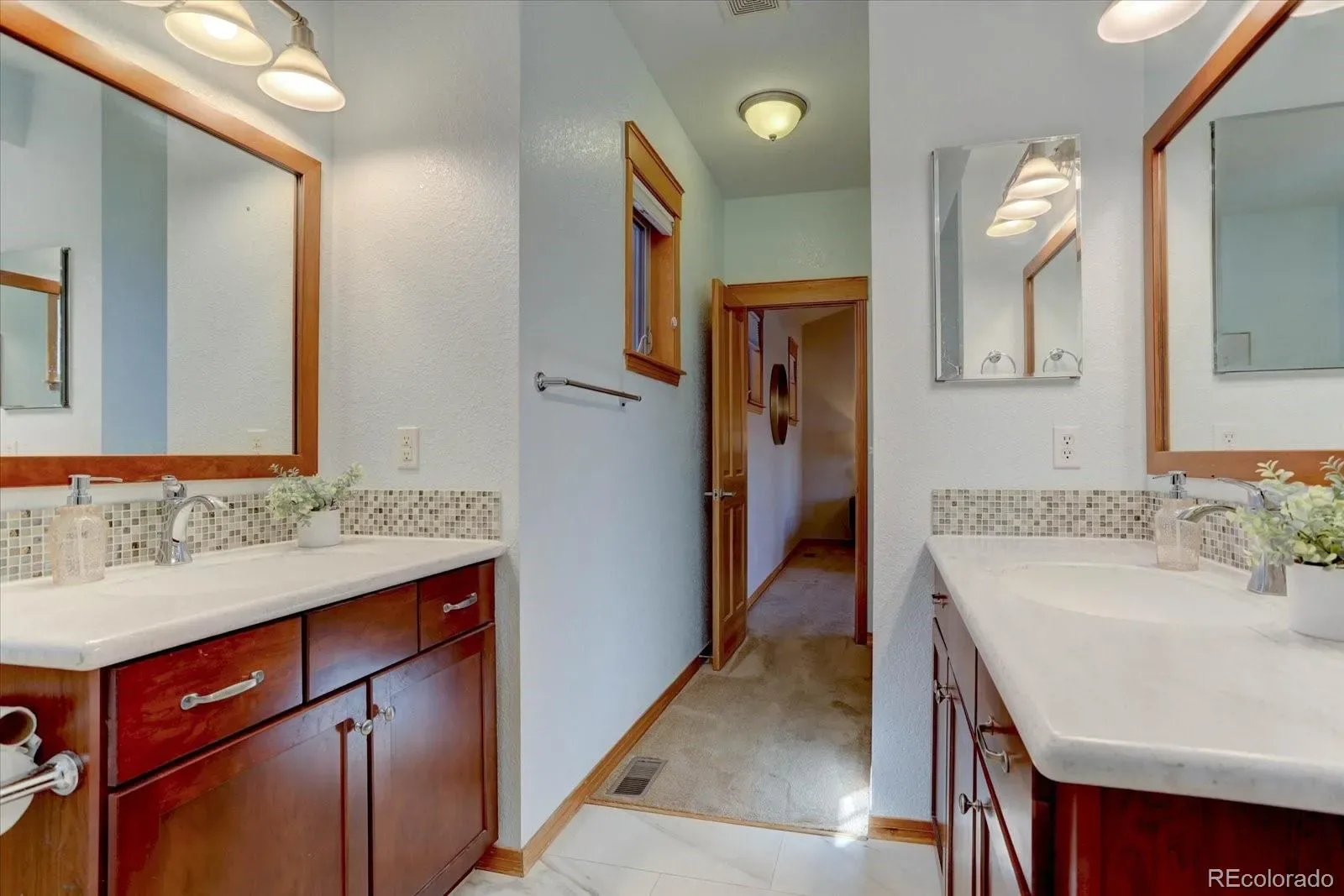 03262026003918 1600 17