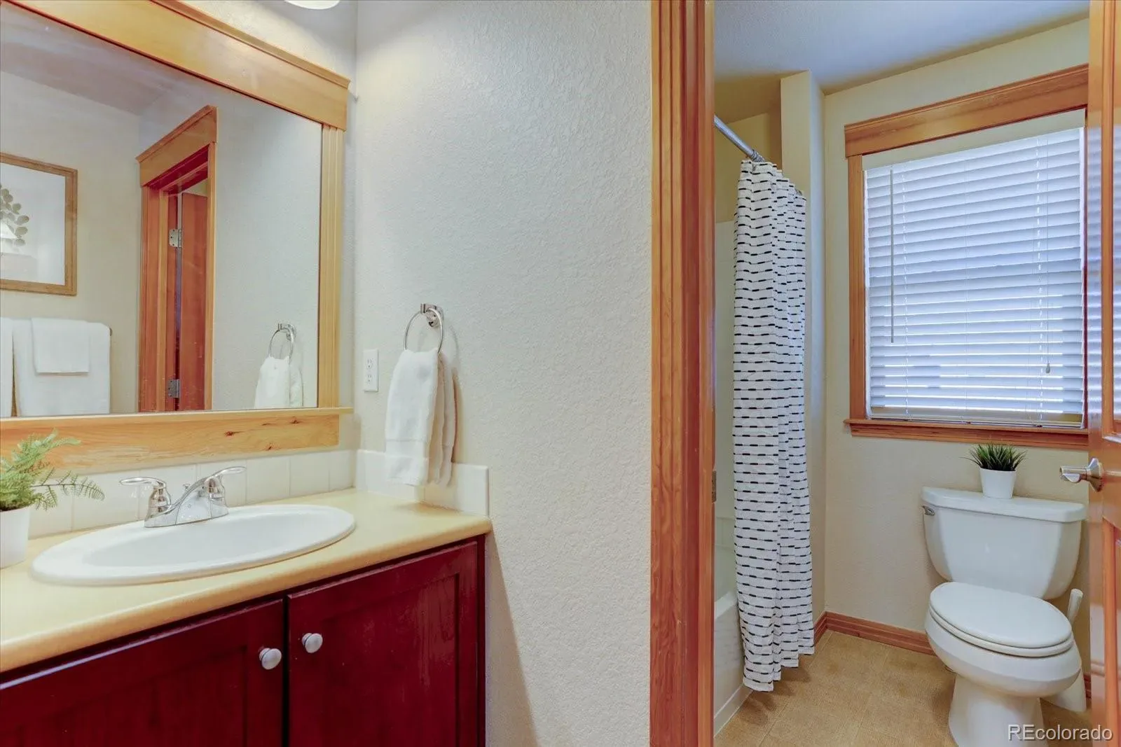 03262026003918 1600 21