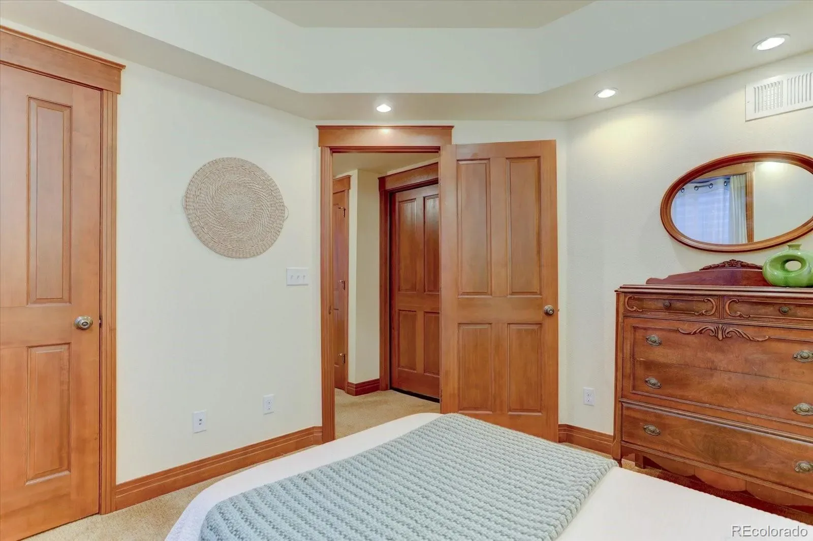 03262026003918 1600 28