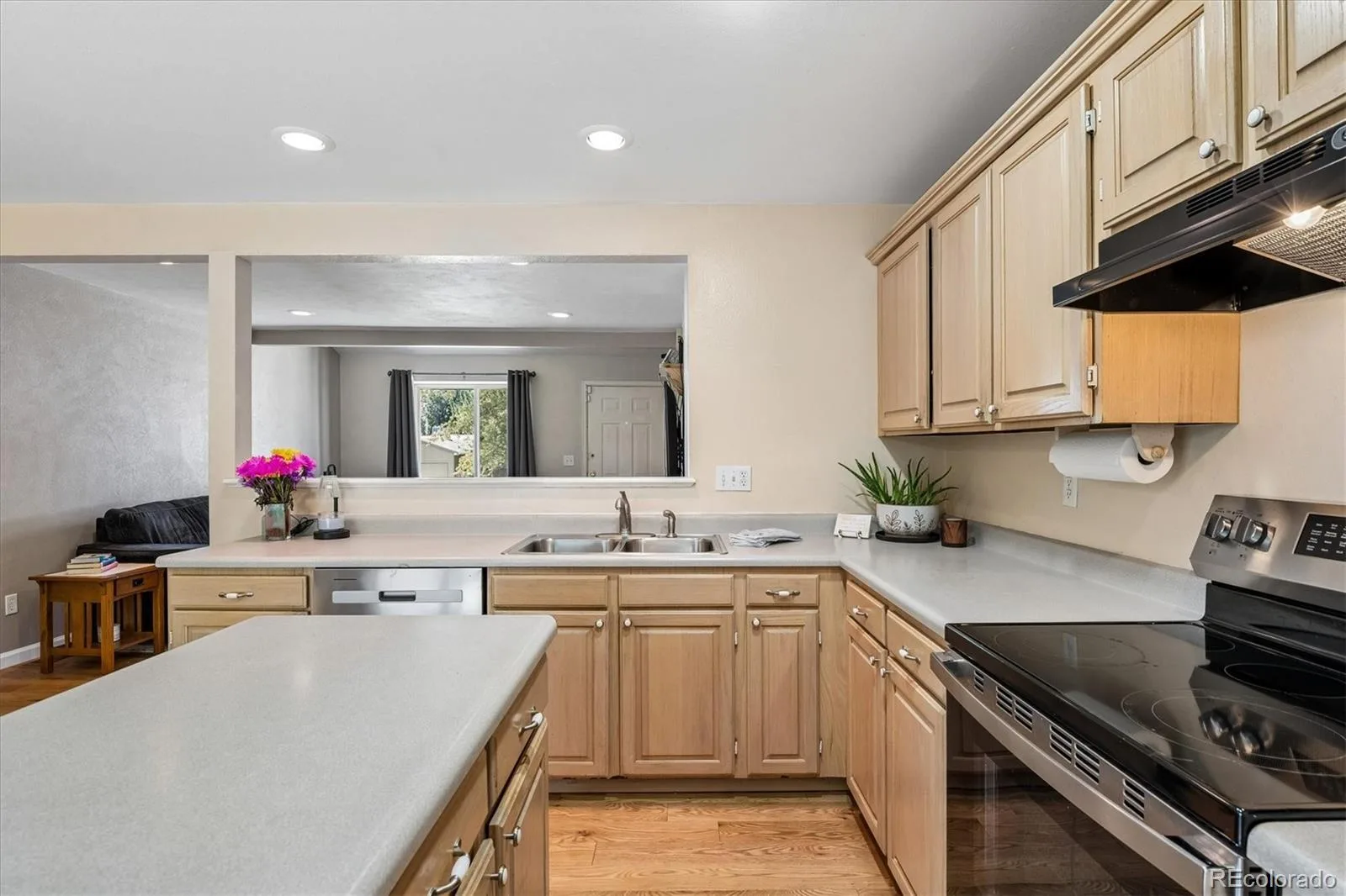 5793 W 75th Avenue Arvada CO 80003 | MLS #REC4094146 07232026163245 1600 8