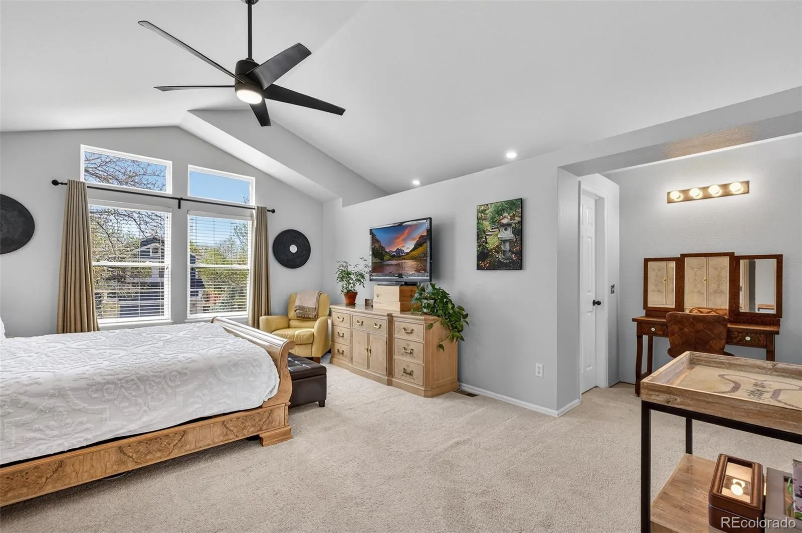 04102026135144 1600 25