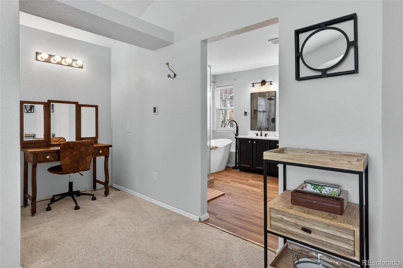 04102026135144 1600 28