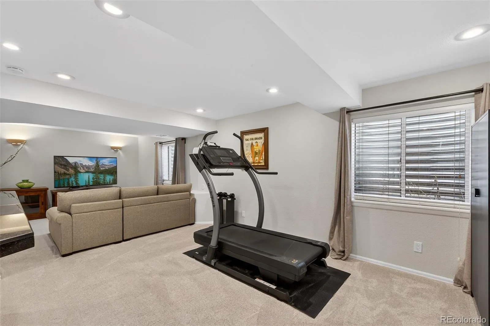 04102026135144 1600 37