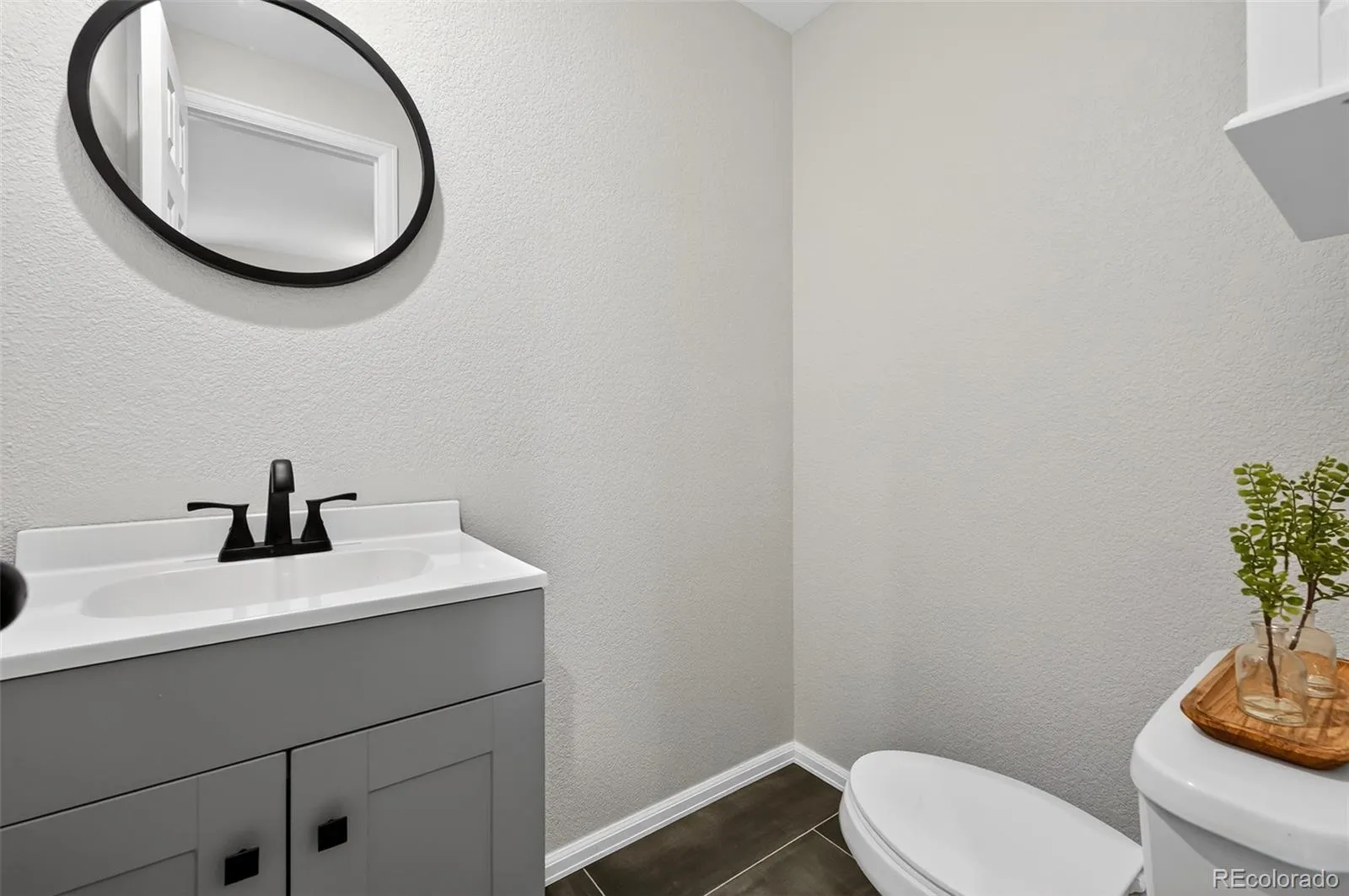 04102026135144 1600 42