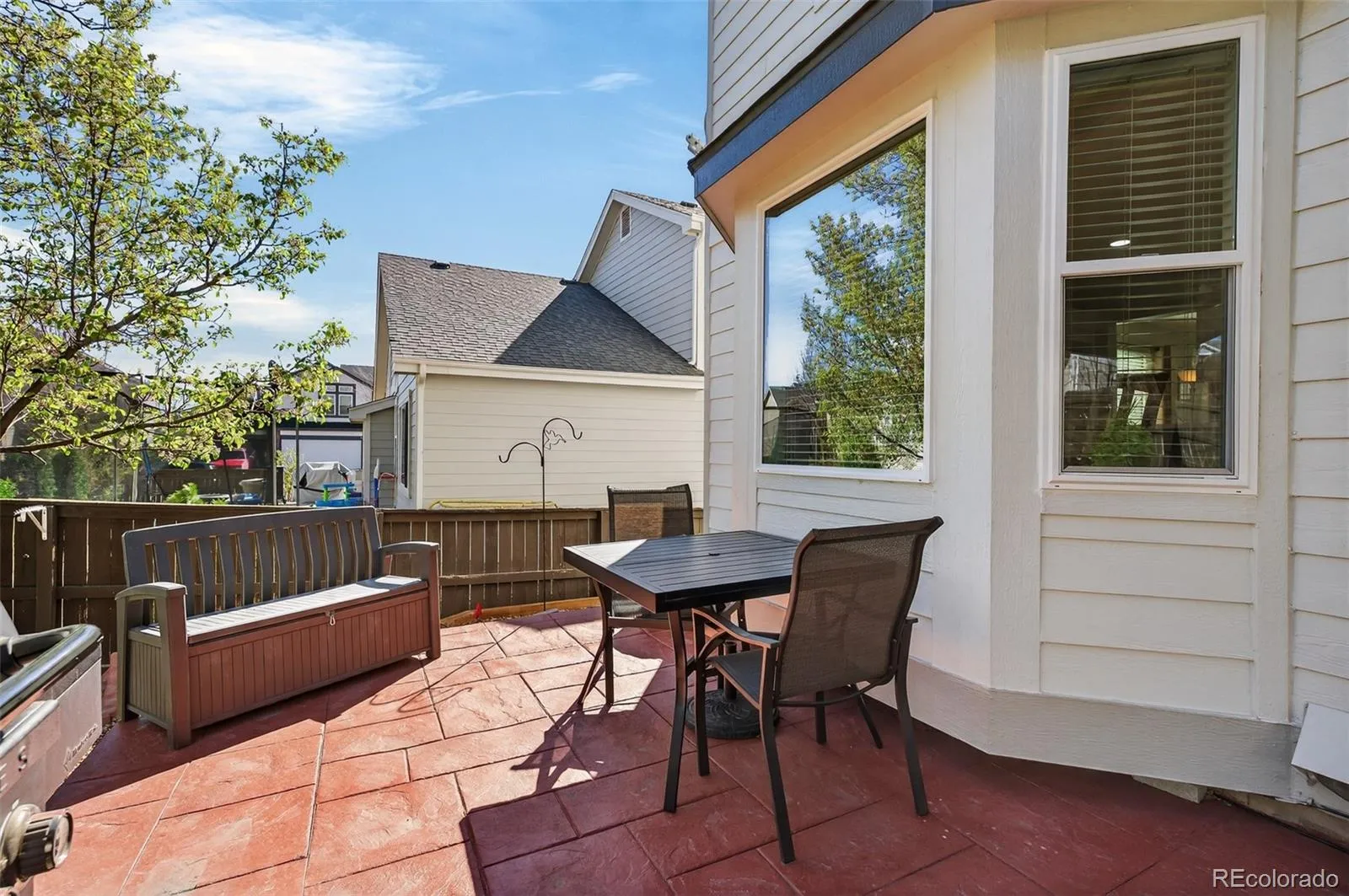 04102026135144 1600 48