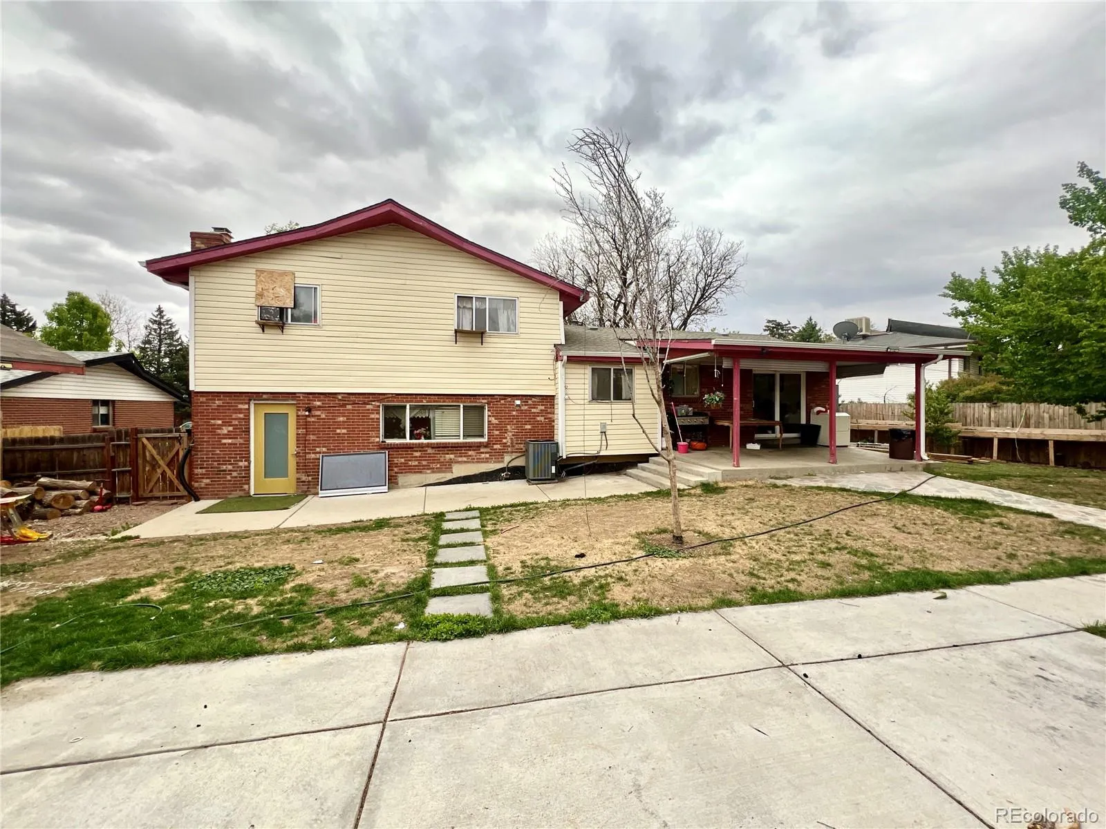 12882 E Center Avenue Aurora CO 80012 MLS #REC4095410 05082026153900 1600 19