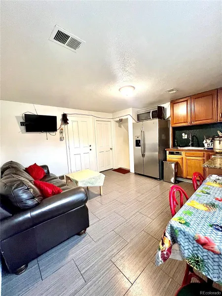 12882 E Center Avenue Aurora CO 80012 MLS #REC4095410 05082026153900 800 14
