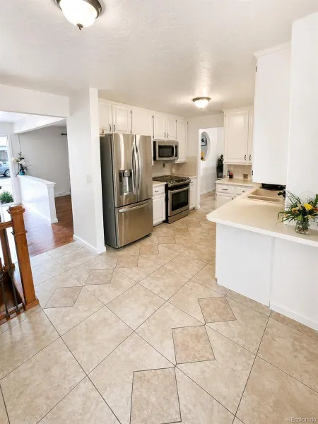 12882 E Center Avenue Aurora CO 80012 MLS #REC4095410 05082026153900 800 5