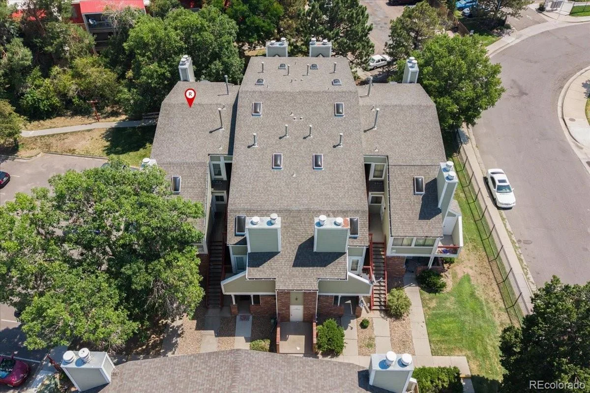 982 S Dearborn Way #10 Aurora CO 80012 | MLS #REC4095871 08192026134601 1200 29