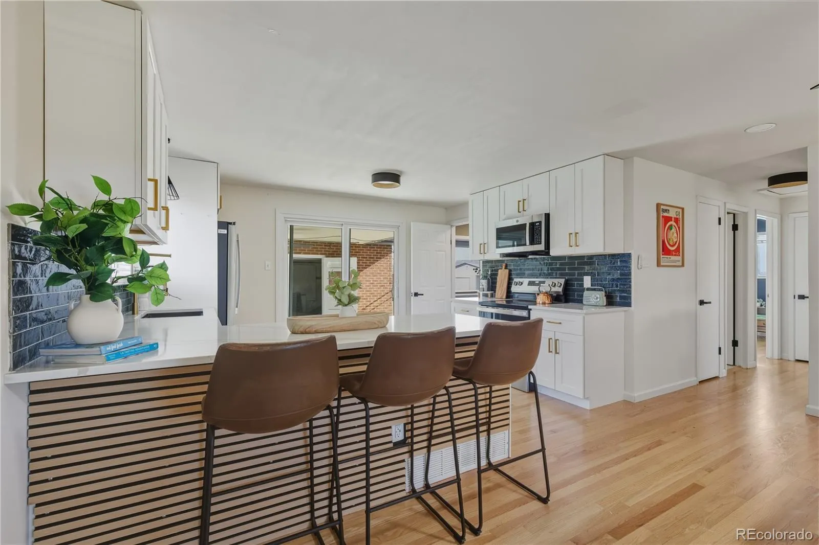 04032026232823 1600 1