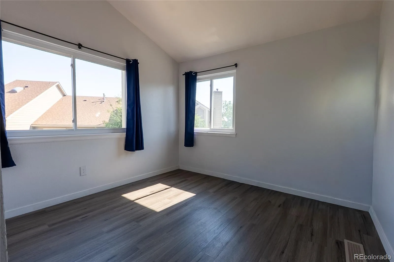1089 S Walden Way #109 Aurora CO 80017 | MLS #REC4098429 08202026222742 1600 21