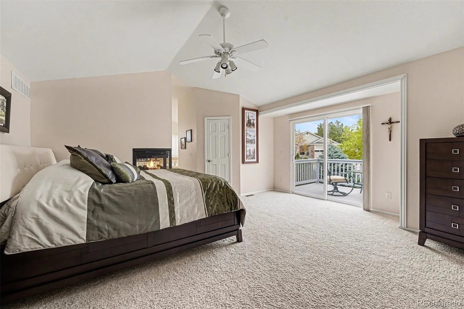 04162026160820 1600 16