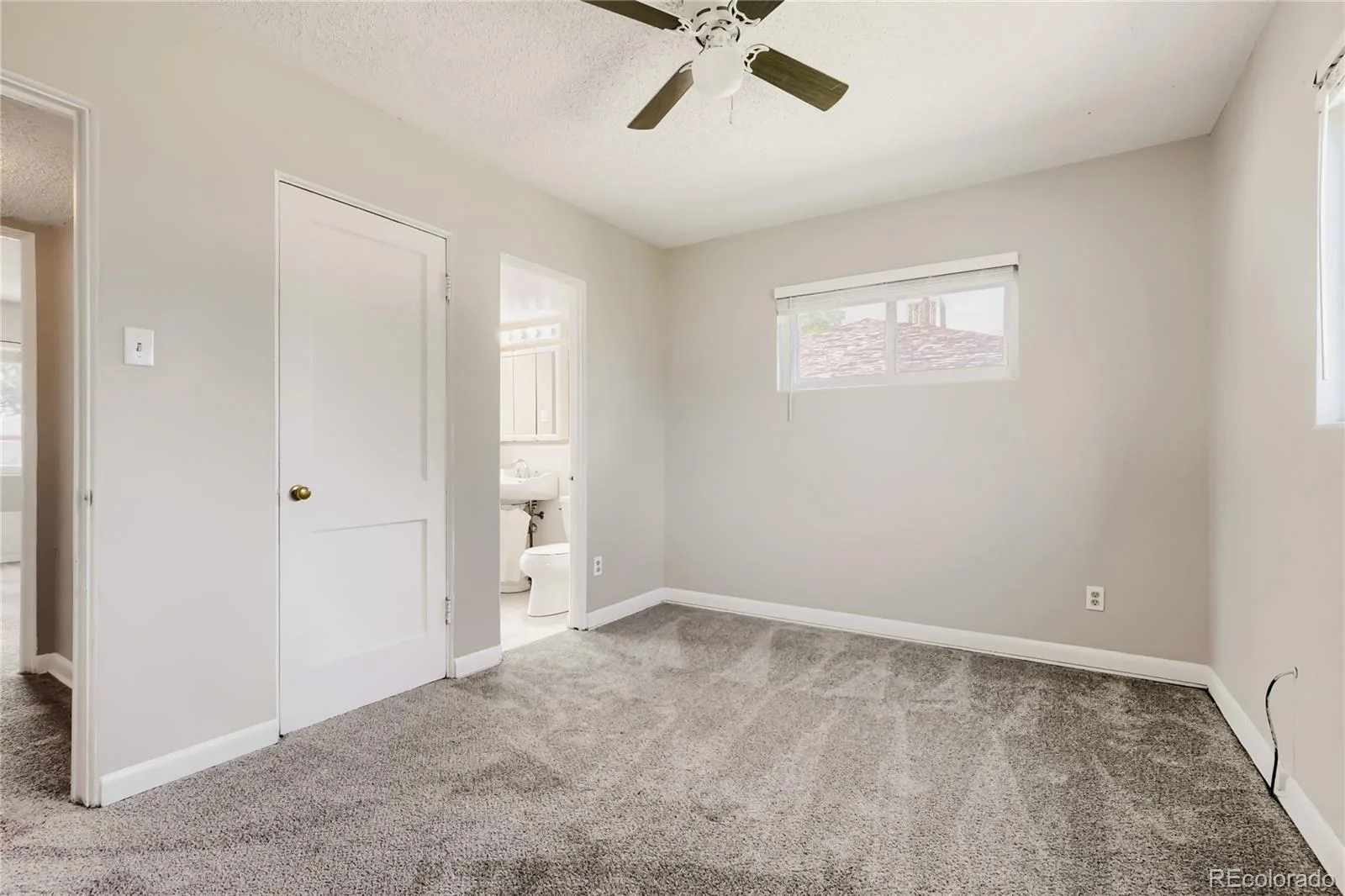 1158 Revere Street Aurora CO 80011 | MLS #REC4099397 08292026001924 1600 21