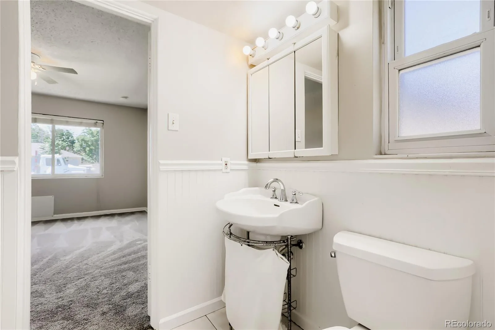 1158 Revere Street Aurora CO 80011 | MLS #REC4099397 08292026001924 1600 23