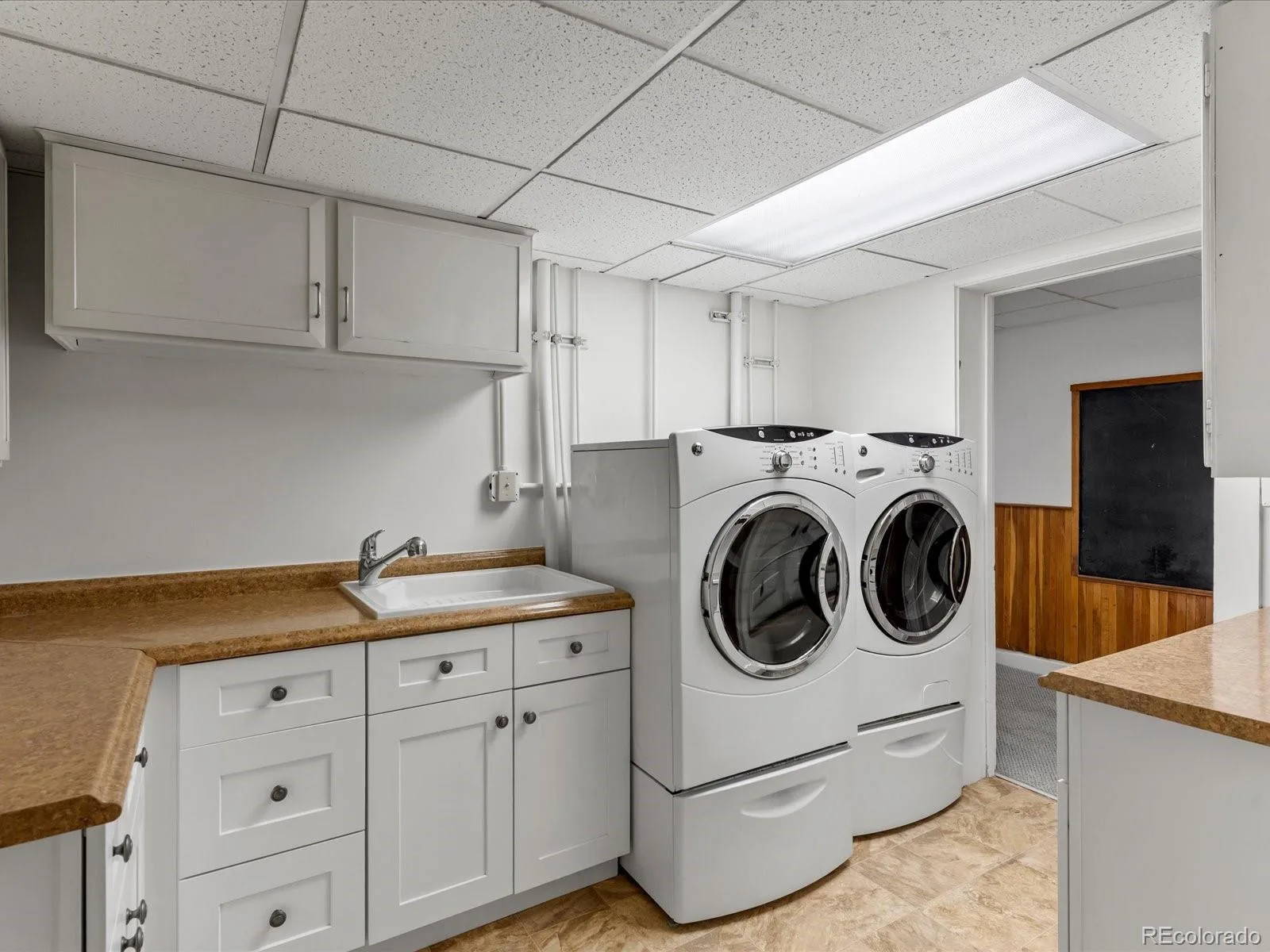 661 N Franklin Street Denver CO 80218 | MLS #REC4100410 08192026225254 1600 41