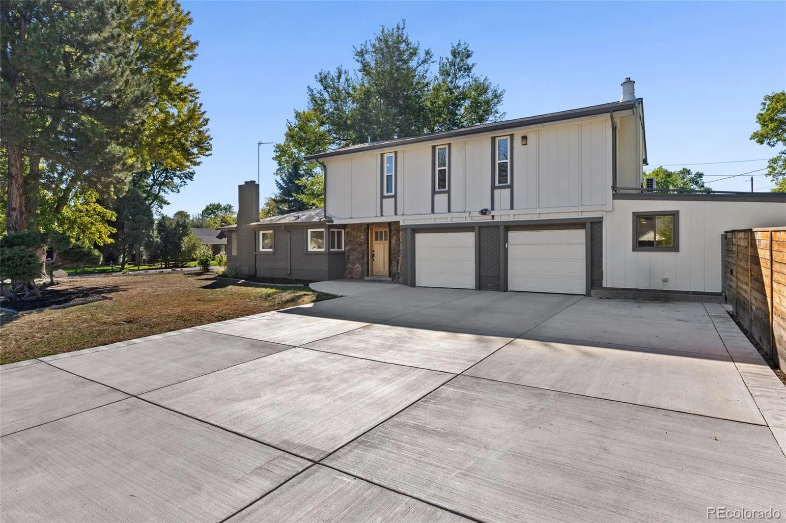 3295 Otis Street Wheat Ridge CO 80033 | MLS #REC4100801 10072026211651 1600 3