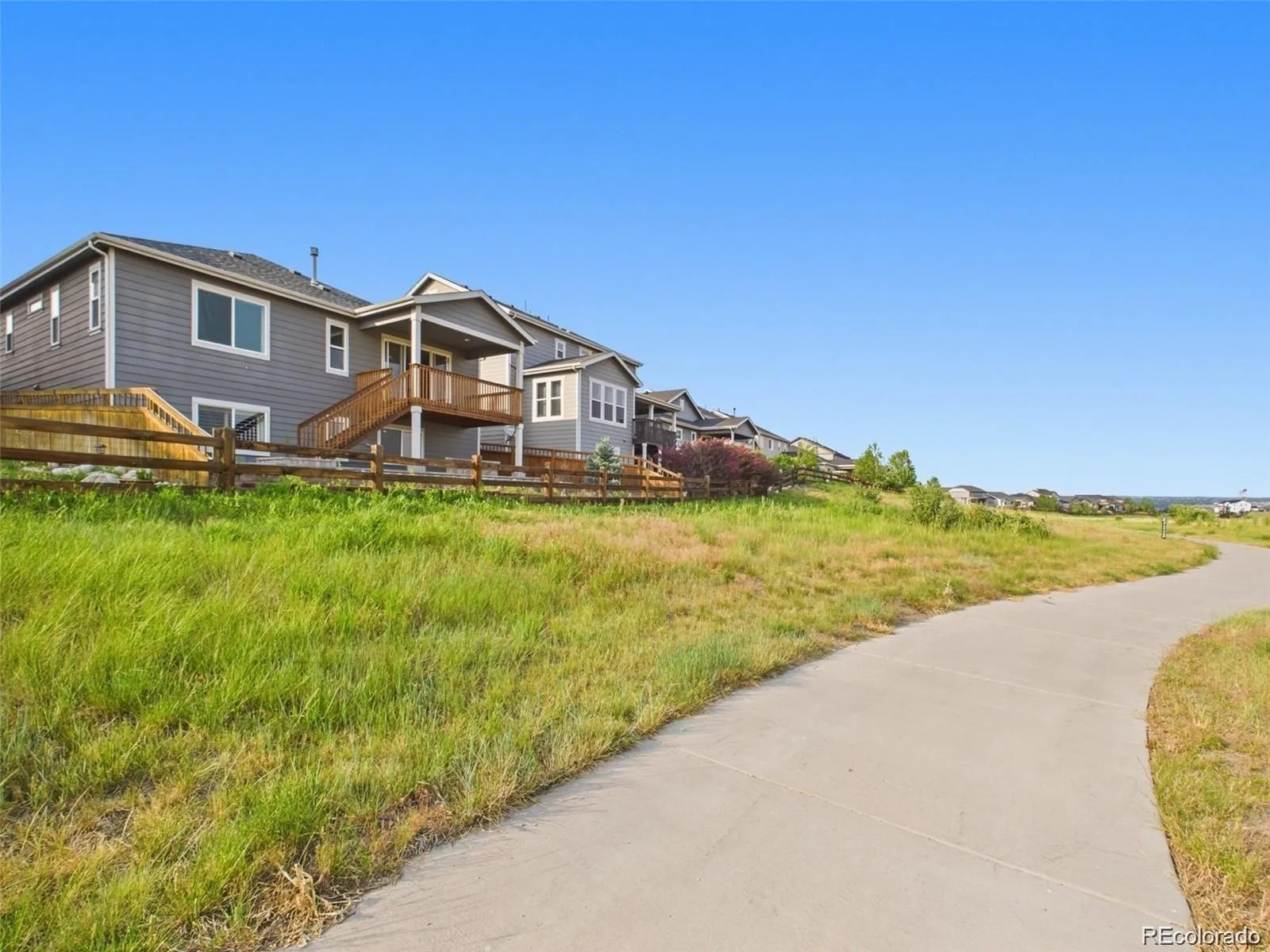 6142 Leilani Lane Castle Rock CO 80108 | MLS #REC4101767 08192026203452 1600 21