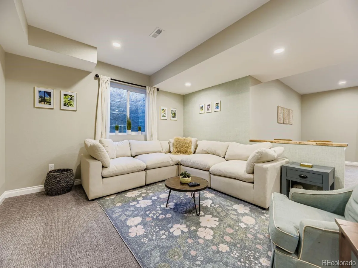 7115 S Uriah Street Aurora CO 80016 | MLS #REC4102621 09242026000521 1200 28