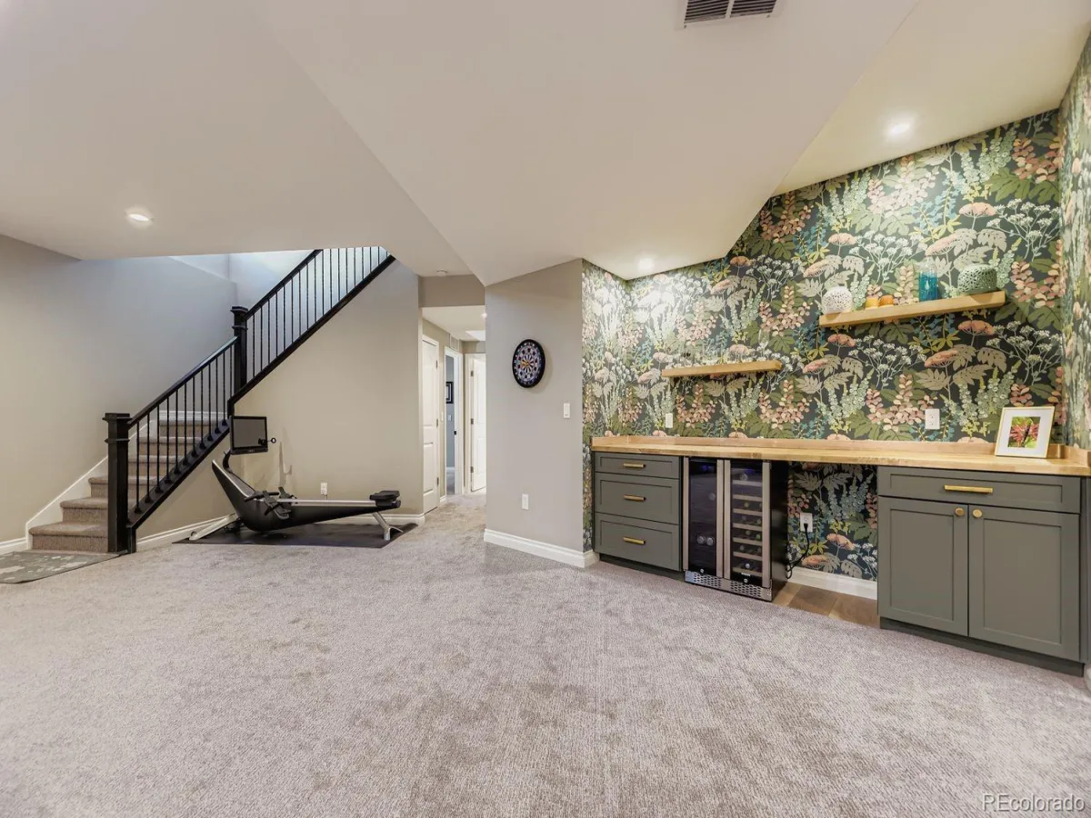 7115 S Uriah Street Aurora CO 80016 | MLS #REC4102621 09242026000521 1200 34