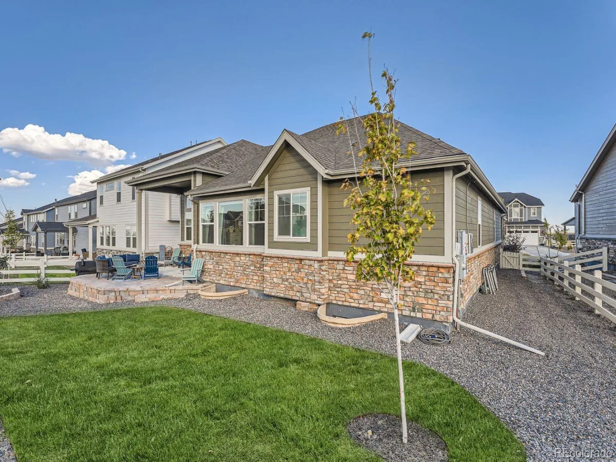 7115 S Uriah Street Aurora CO 80016 | MLS #REC4102621 09242026000521 1200 37