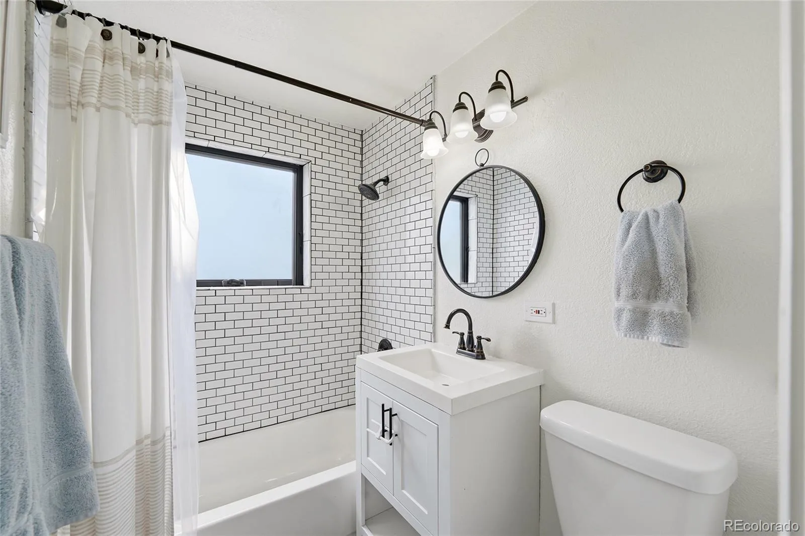 3030 Sheridan Boulevard Denver CO 80214 MLS #REC4104232 06092026003052 1600 22