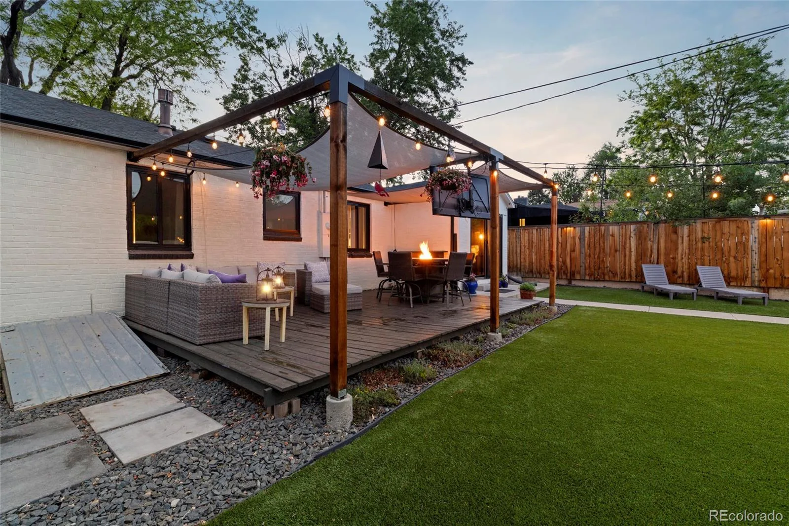 3030 Sheridan Boulevard Denver CO 80214 MLS #REC4104232 06092026003052 1600 33