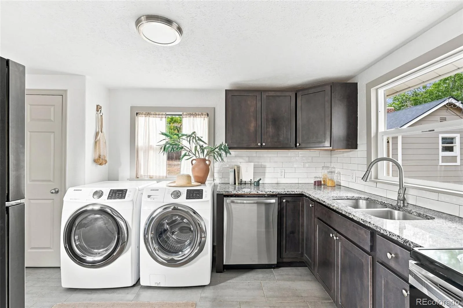 1265 Urban Street Lakewood CO 80401 | MLS #REC4104250 08132026215819 1600 10