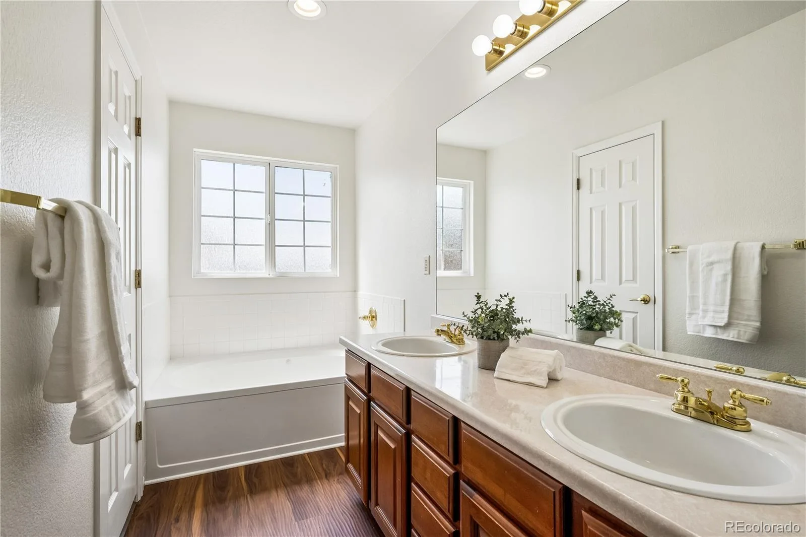 2639 S Danube Way Aurora CO 80013 | MLS #REC4104981 08132026143613 1600 25