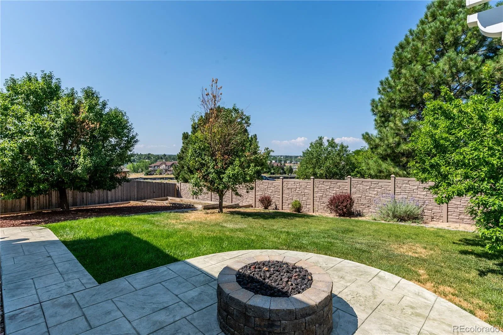 2639 S Danube Way Aurora CO 80013 | MLS #REC4104981 08132026143613 1600 34