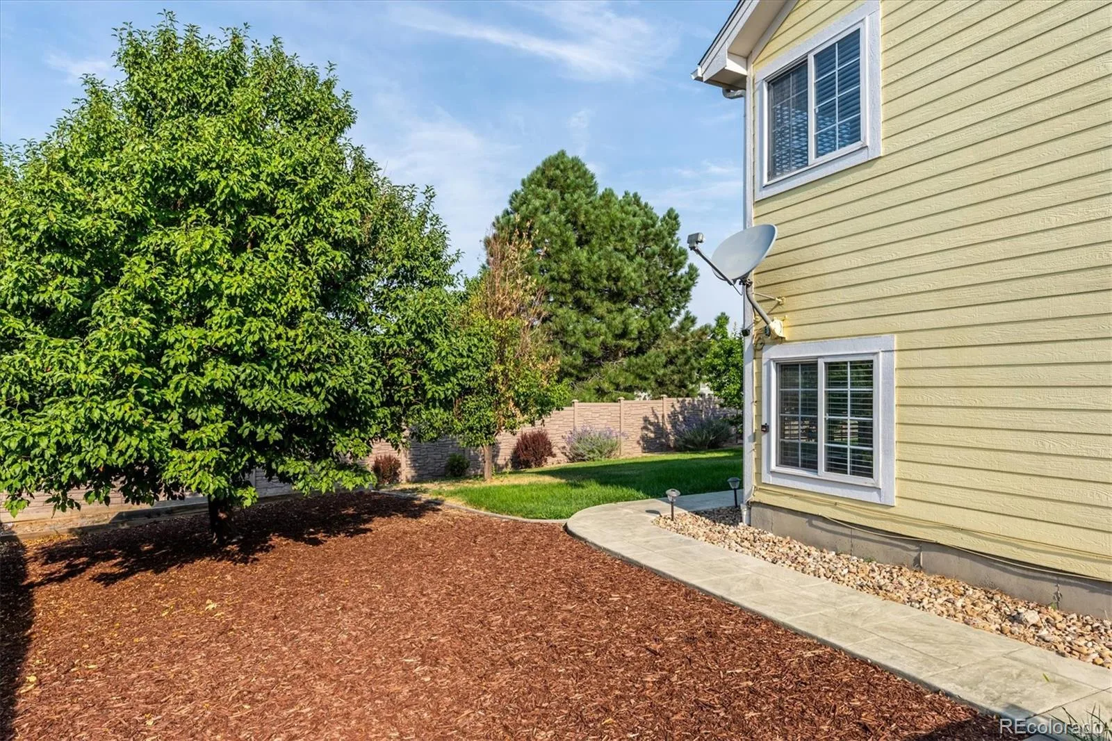 2639 S Danube Way Aurora CO 80013 | MLS #REC4104981 08132026143613 1600 44