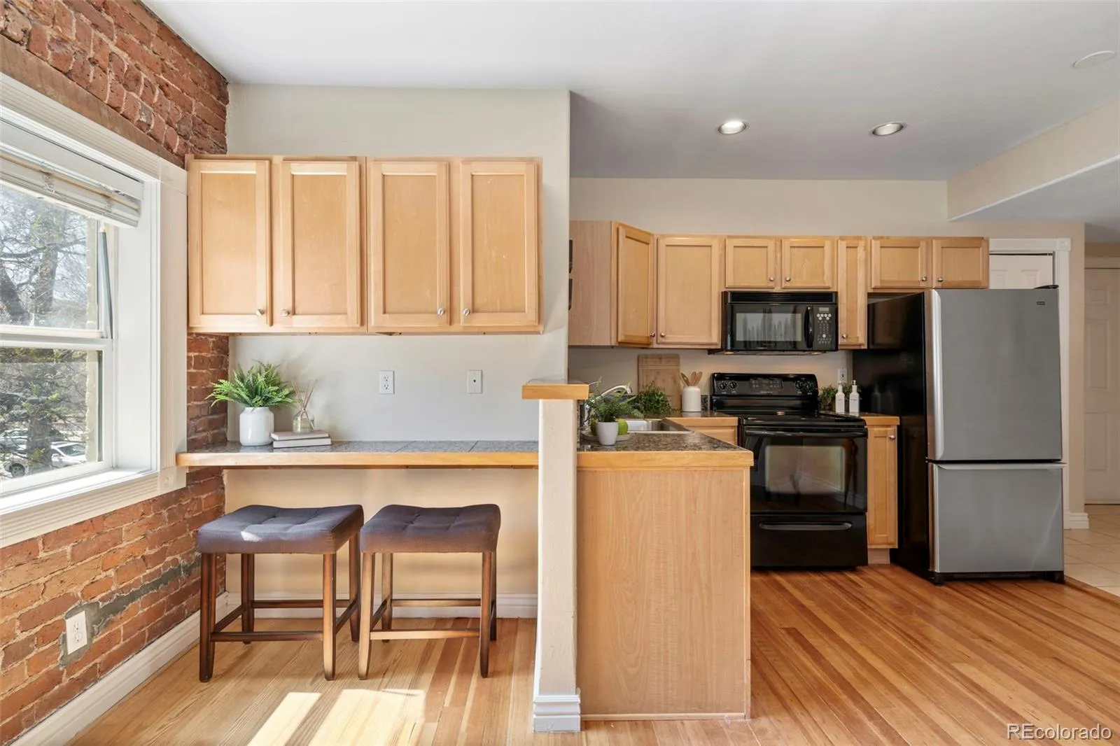 04092026073628 1600 11