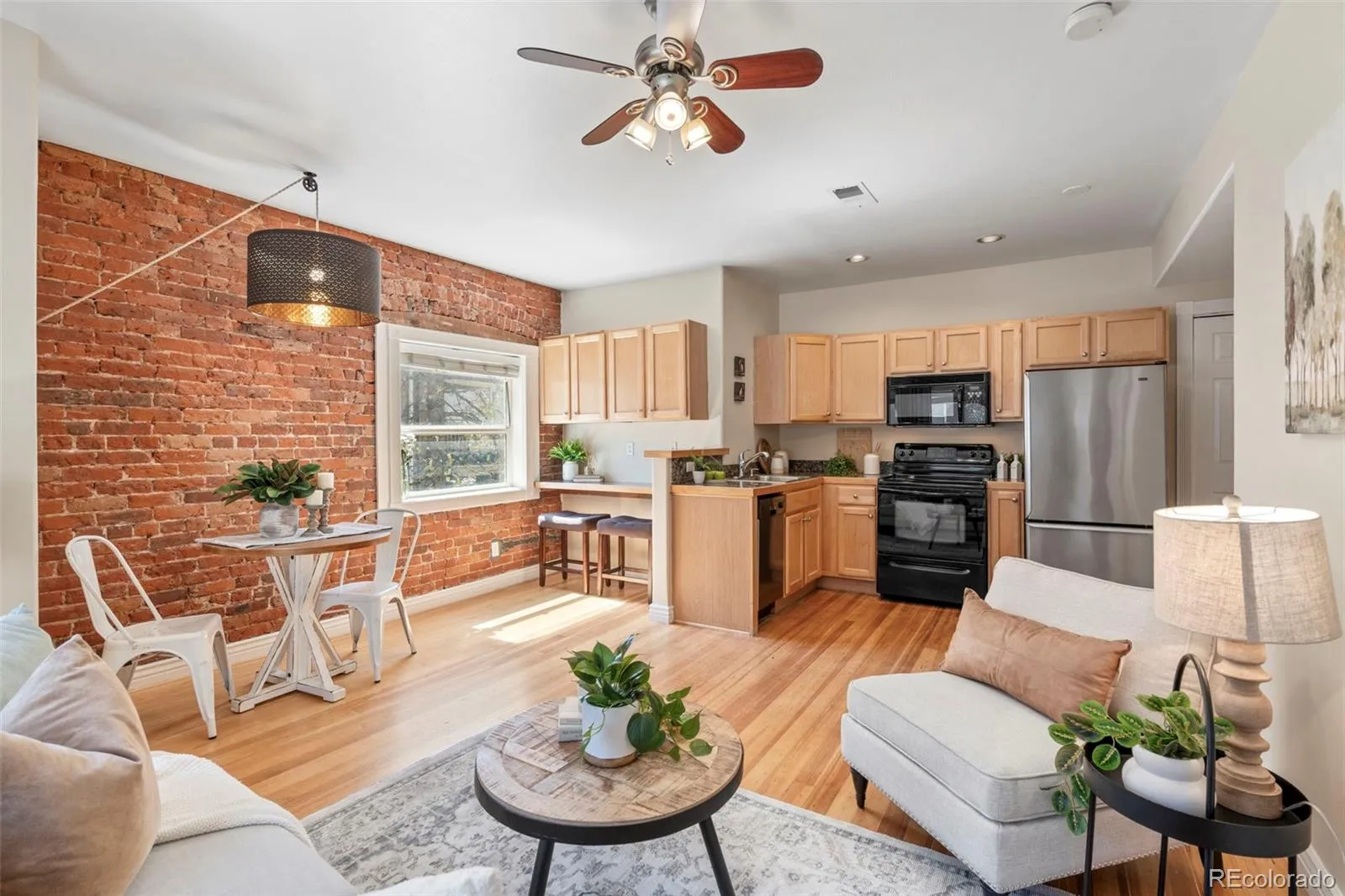 04092026073628 1600 3